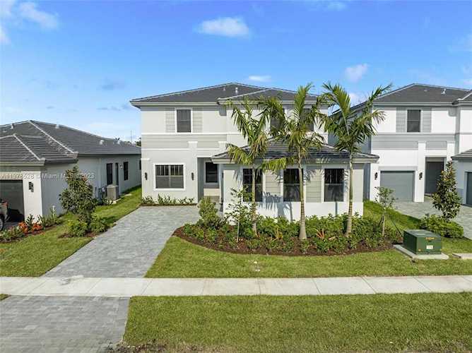 4463 SW 173rd Ave Miramar, FL 33029