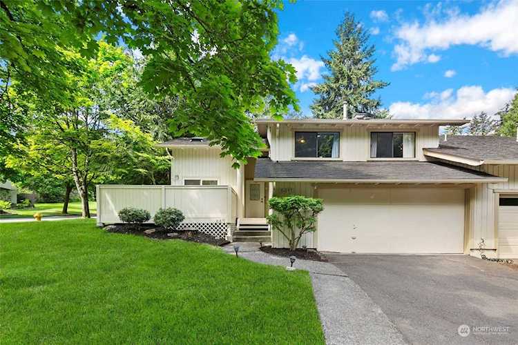 6611 159th Ave NE Redmond, WA 98052