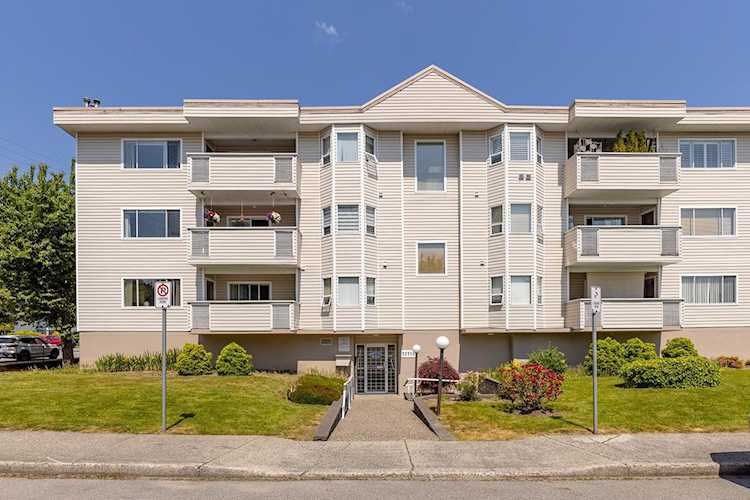 22213 Selkirk Avenue #102 Maple Ridge, BC V2X 2X4