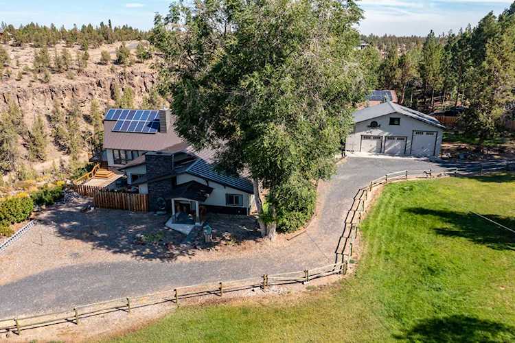 65049 Hopper Rd Bend, OR 97703