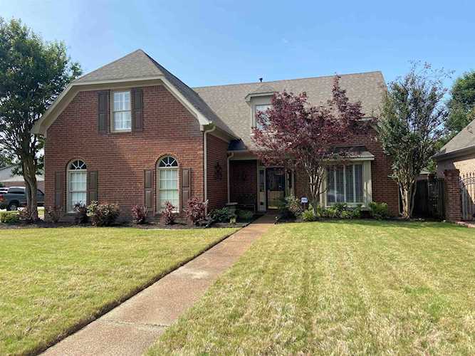 1714 Goldsmith Ct Collierville, TN 38017