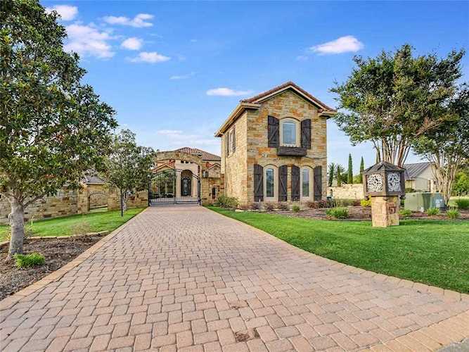 203 Dominion DR Horseshoe Bay, TX 78657