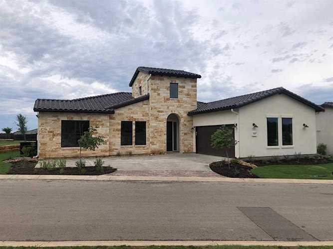 306 Belforte BLVD #34 Horseshoe Bay, TX 78657