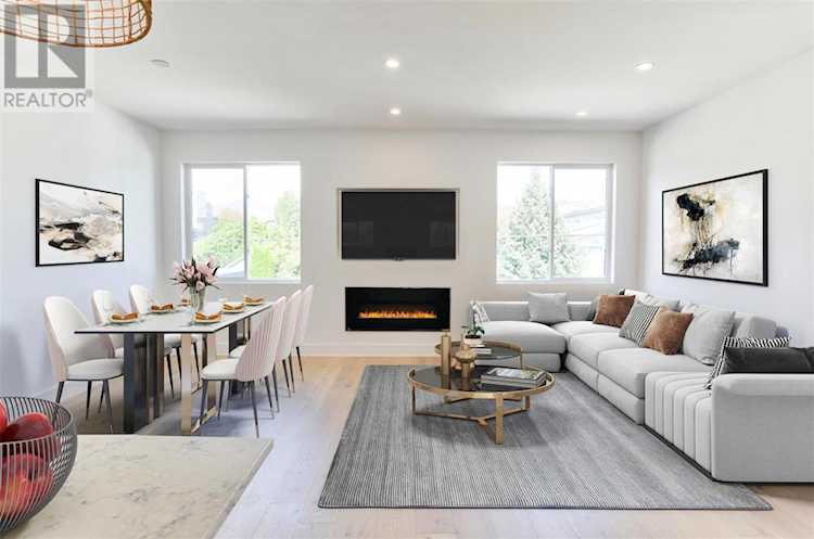 762 Lawson Avenue Kelowna, BC V1Y6S8