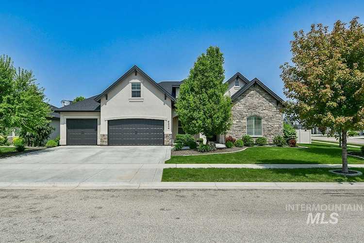 6224 W Donatella Street Eagle, ID 83616