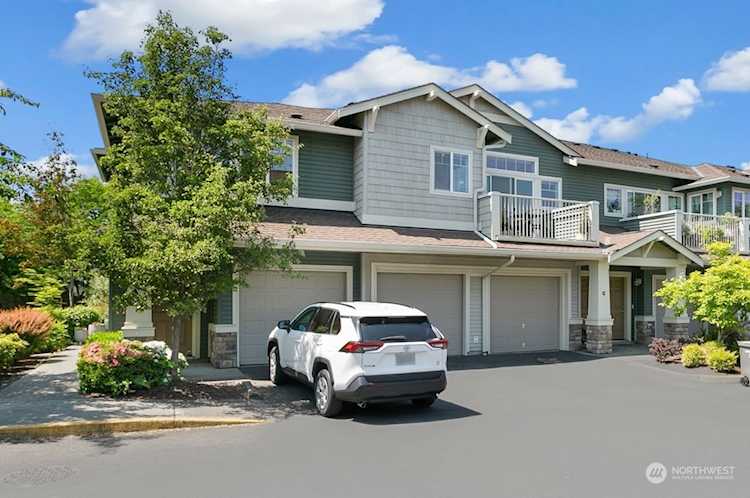 6201 Hazel Ave SE #C-6 Auburn, WA 98092