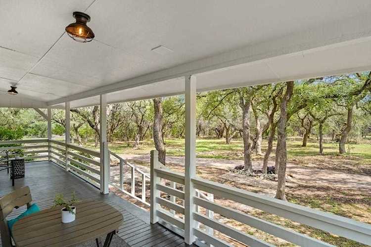 680 Aspen RDG Blanco, TX 78606