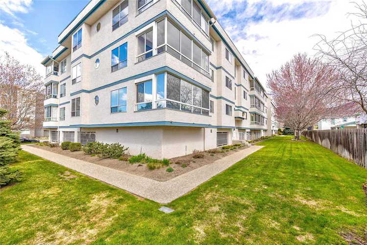 255 Mcintosh Road Rutland, BC V1X2C5