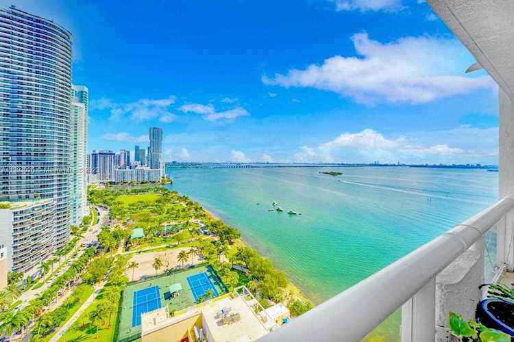 1717 N Bayshore Dr #A-2737 Miami, FL 33132