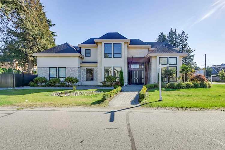 8288 Lucerne Road Richmond, BC V6Y 2H3