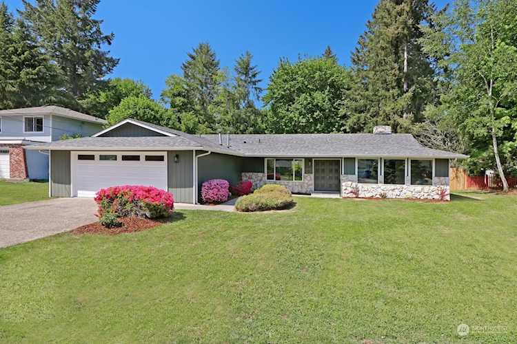 2012 Excelsior Dr SE Olympia, WA 98501