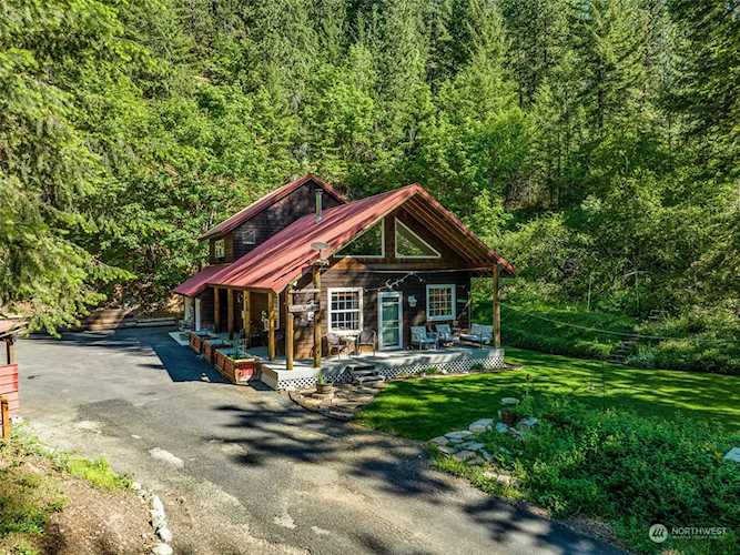 3536 Hansel Ln Peshastin, WA 98847