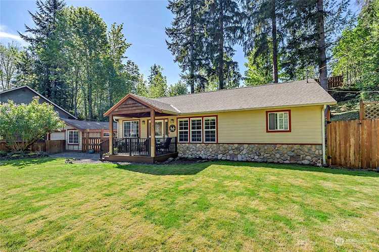 5089 NW David Rd Bremerton, WA 98312