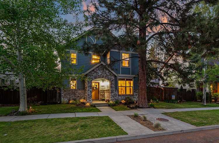 19720 SW Dartmouth Ave Bend, OR 97702