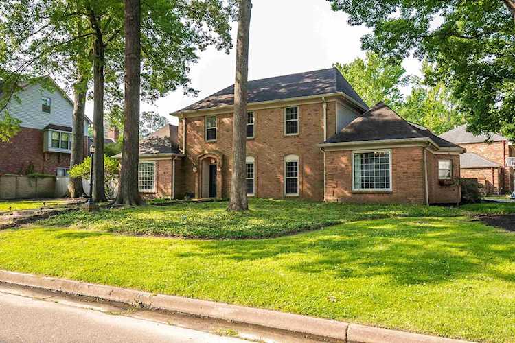 8449 Glen Ridge Cv Germantown, TN 38139 | MLS 10148867 Photo 1