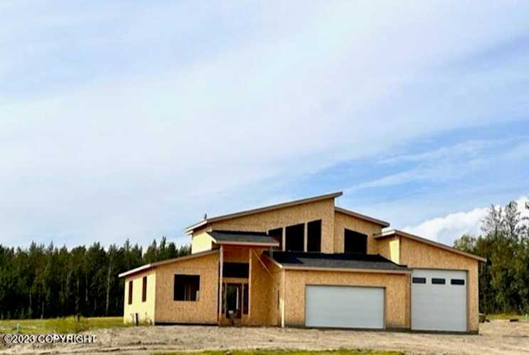 2334 S Sanctuary Dr Palmer, AK 99645