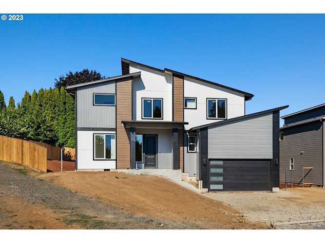 7408 NW 9th AVE Vancouver, WA 98665