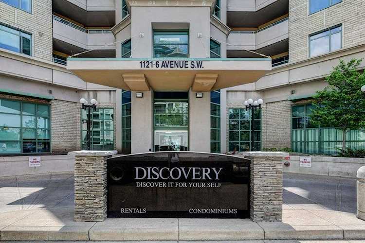 1121 6 Ave SW #1105 Calgary, AB T2P 5J4