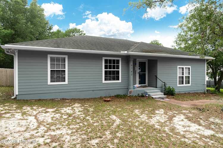 6780 Linwood DR Keystone Heights, FL 32656