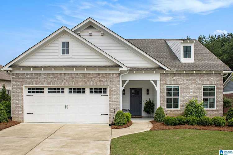 1436 Woodridge Place Gardendale, AL 35071