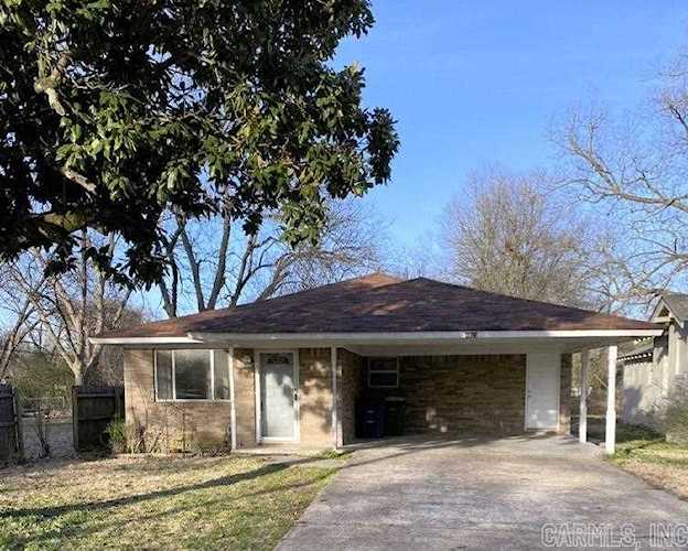 4823 Atkins St North Little Rock, AR 72117