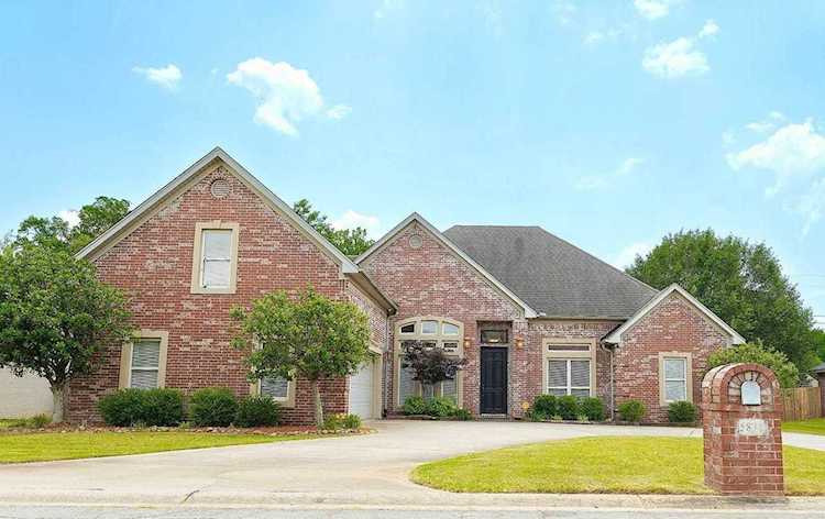 5871 Pierce Manse Loop Benton, AR 72019