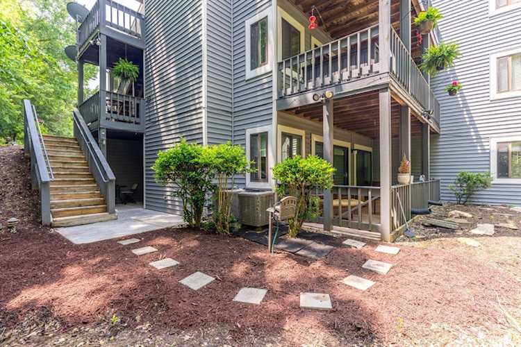 1304 Twin Springs Ct Forest, VA 24551