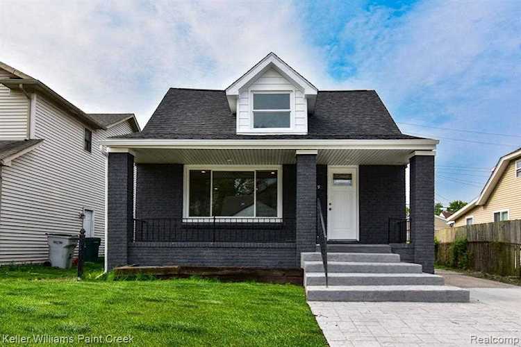 149 W Garfield Hazel Park, MI 48030