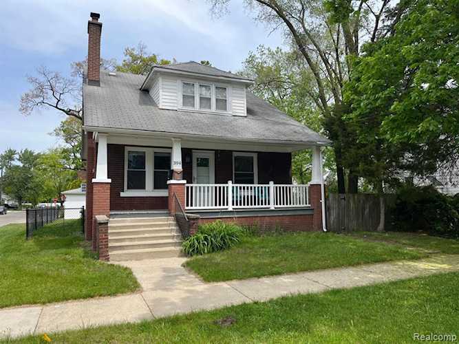 394 W Webster Ferndale, MI 48220