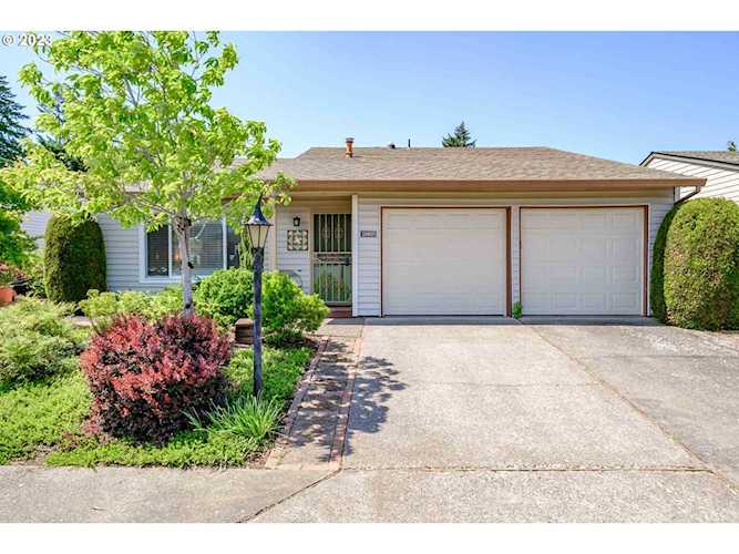 We Know Tigard | 15825 SW Alderbrook CIR, Tigard, OR 97224 Photo 1