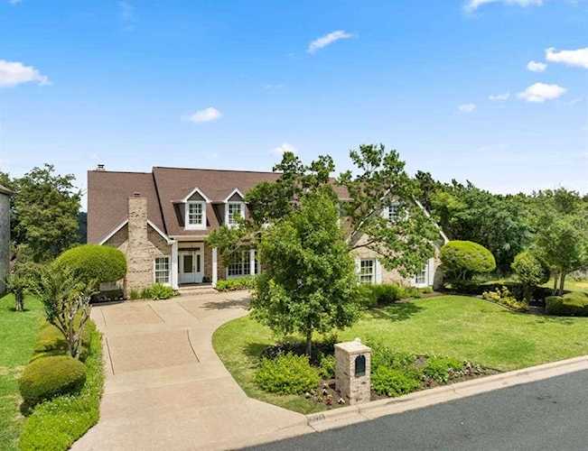 7110 Valburn DR Austin, TX 78731