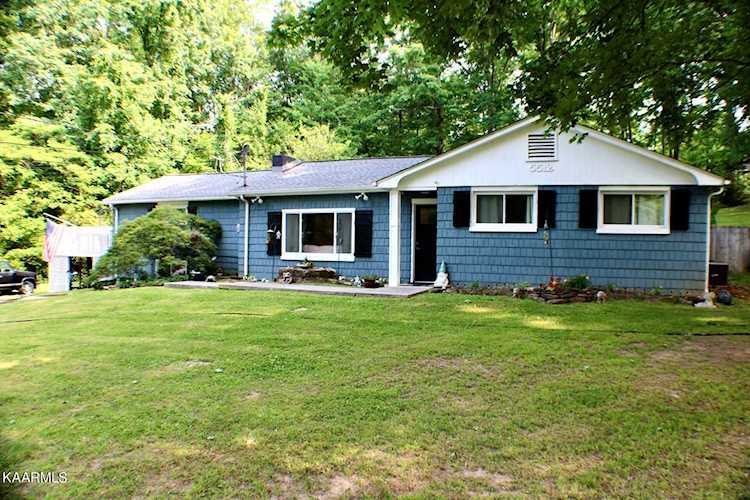 5512 NE Cedar Heights Rd Knoxville, TN 37912