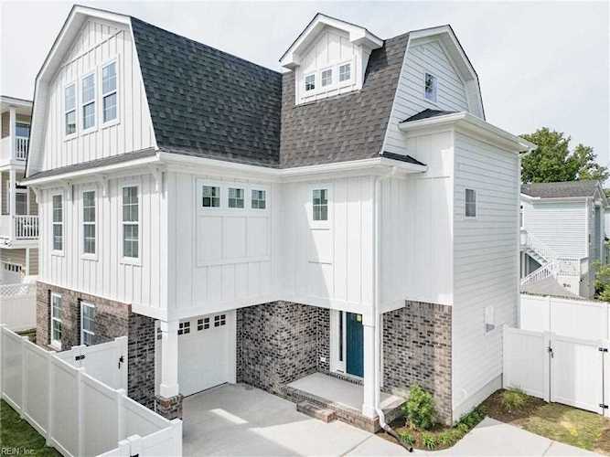5602 Holly Rd Virginia Beach, VA 23451