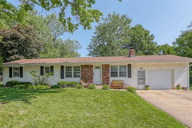 2000 NE 38th St, Kansas City, MO 64116 | home for sale Photo 1