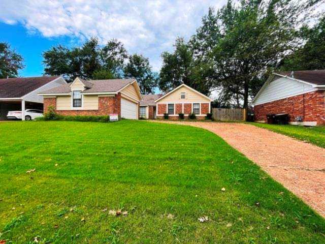 3881 Plum Hill Dr Bartlett, TN 38135