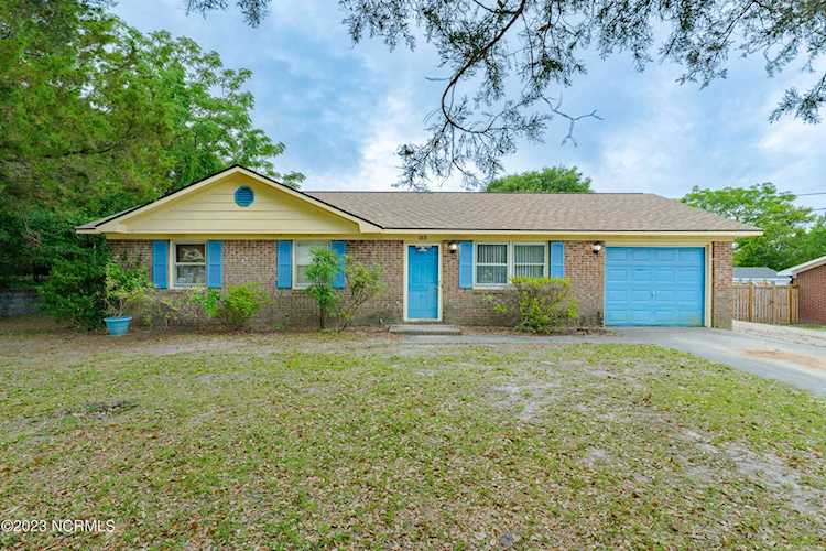 313 Santa Ana Drive Wilmington, NC 28412