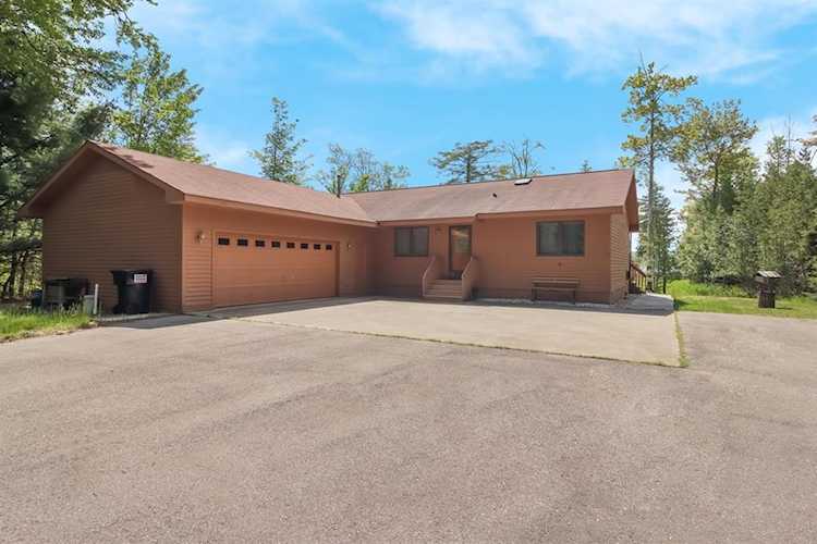 542 E Sugar Bay Lane Cleveland Twp, MI 49621
