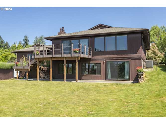 9319 SE 21st ST Vancouver, WA 98664