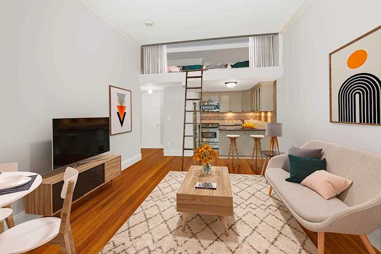 28-30 W 74th St #1A New York, NY 10023