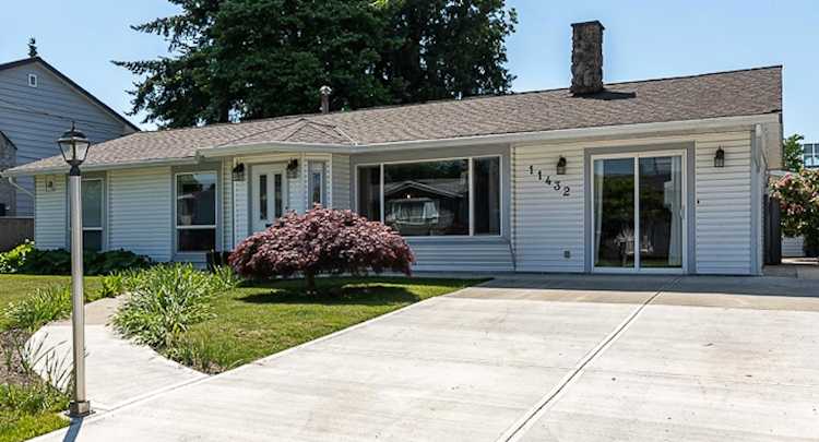 11432 85 Avenue Delta, BC V4C 2T7