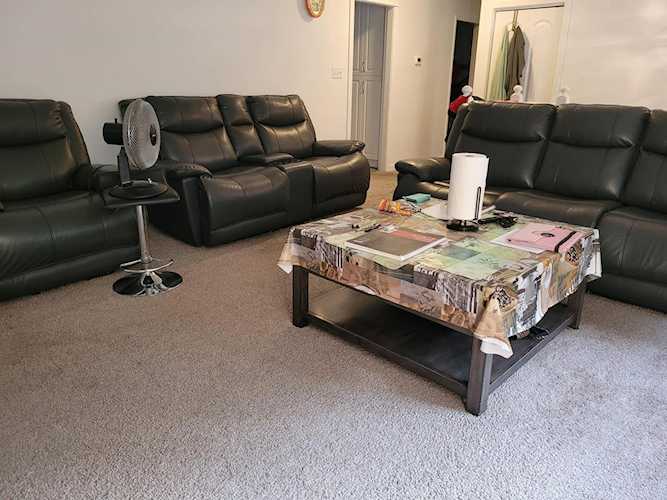 2558 Lakeview Crescent Abbotsford, BC V2S 3A9