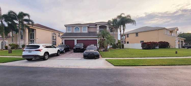 2022 SW 152nd Ter Miramar, FL 33027