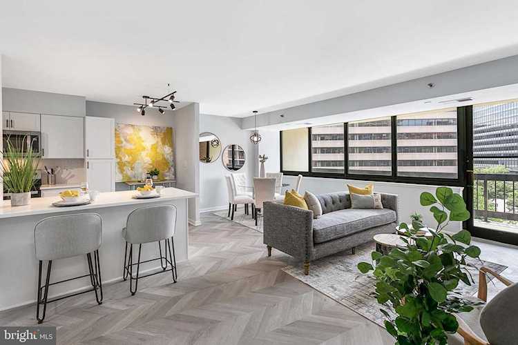 1805 Crystal Dr #418S Arlington, VA 22202