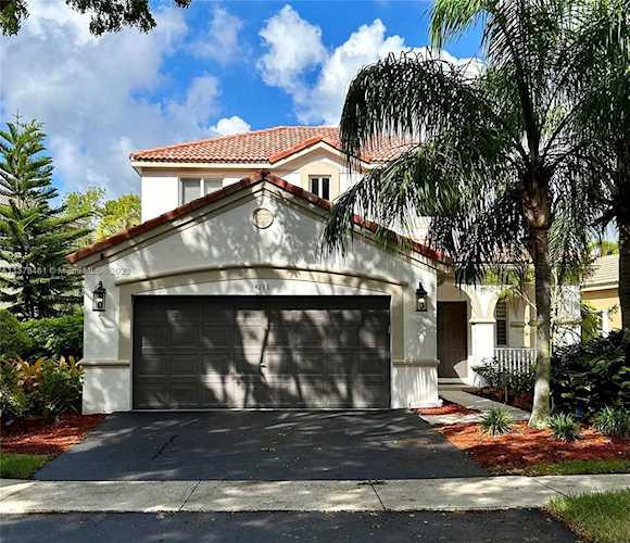 Address Withheld Weston, FL 33331