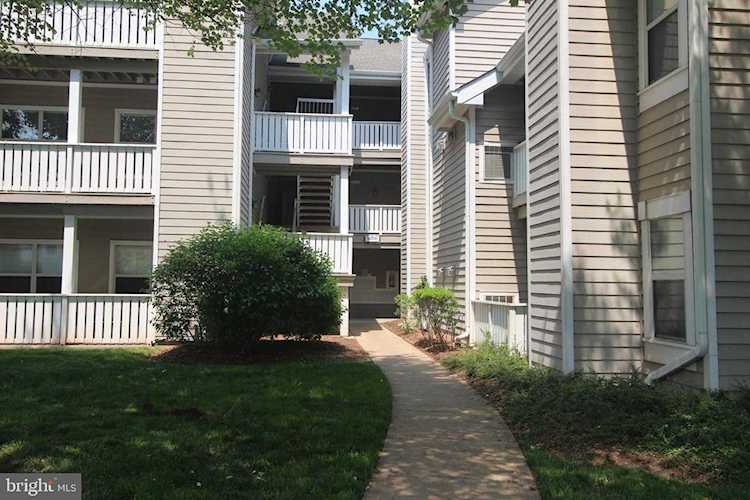 14314 Climbing Rose Way #106 Centreville, VA 20121 | MLS VAFX2128278 Photo 1
