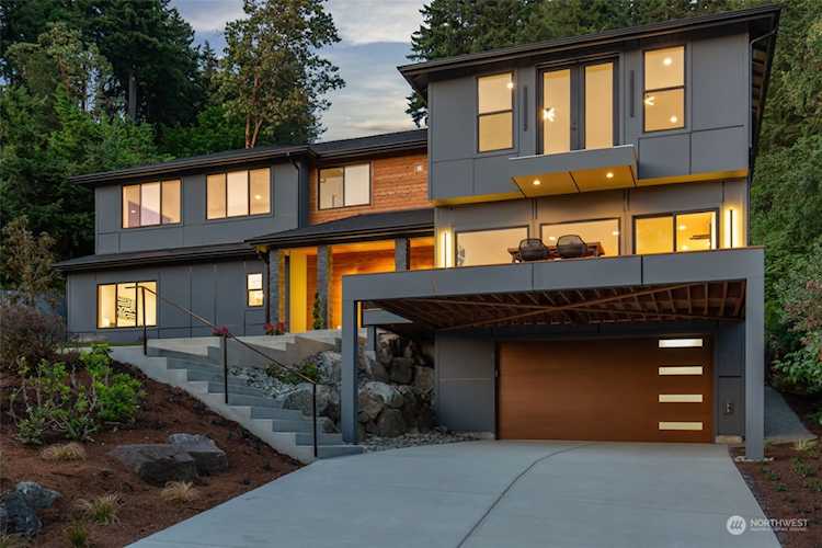 3114 199th Ave SE Sammamish, WA 98075