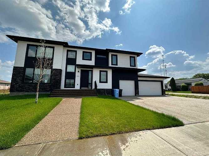 101 Beaveridge Close Fort McMurray, AB T9H2V
