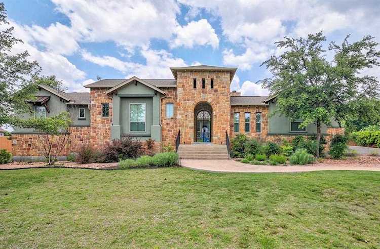 201 Joshua DR Georgetown, TX 78633