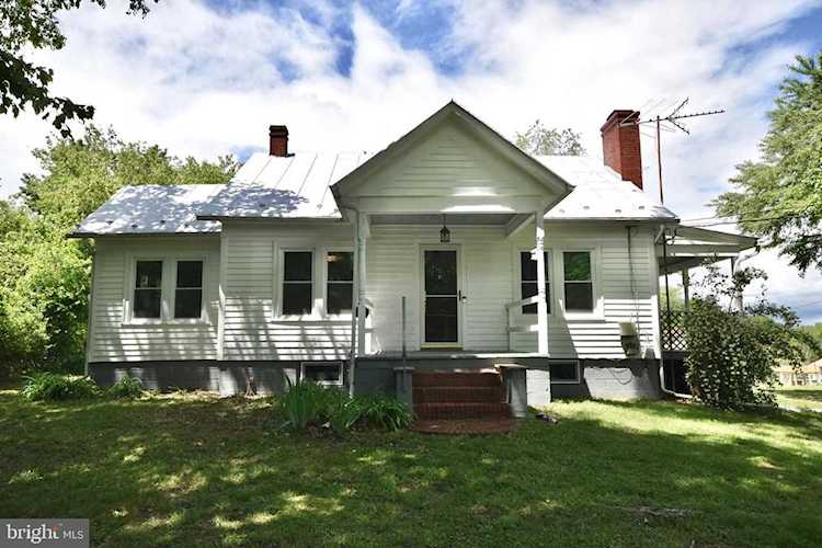 12712 Marsteller Dr Nokesville, VA 20181