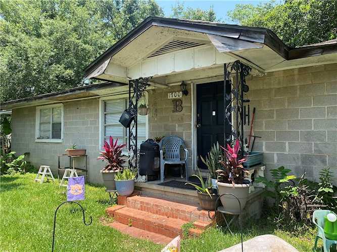 1700 Dade Street Mobile, AL 36610